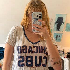 Chicago Cubs Striped V-Neck Tee - White & Navy